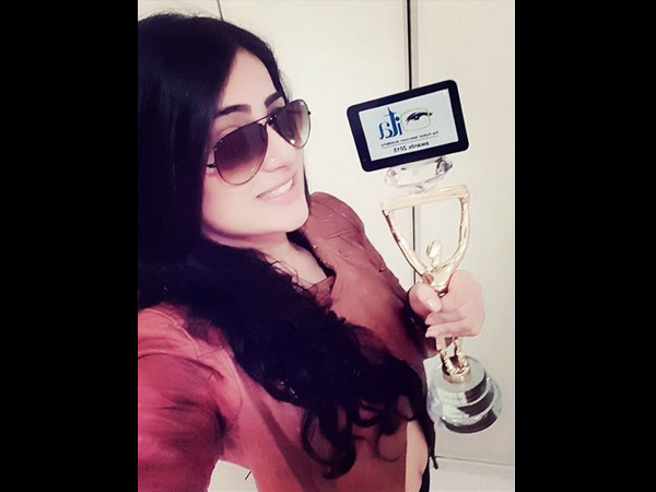 Radhika With Award Radhika With Award