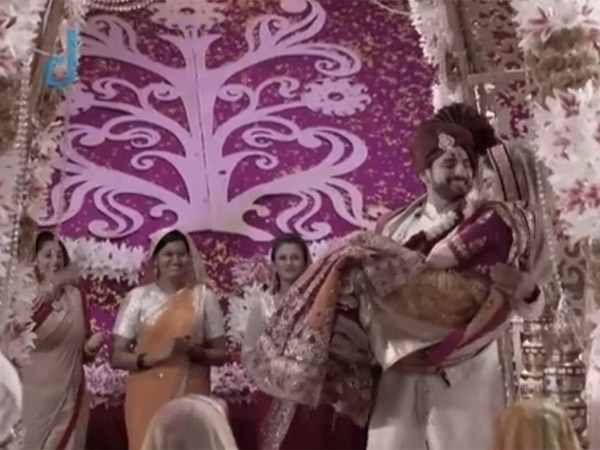 Ranaji Leaves The Mandap