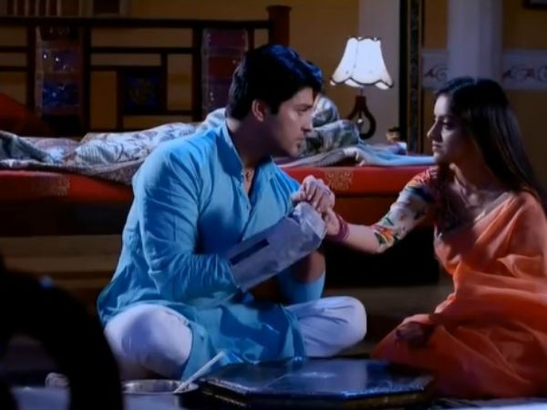 Sooraj Thinks Lalima As Sandhya Sooraj Thinks Lalima As Sandhya