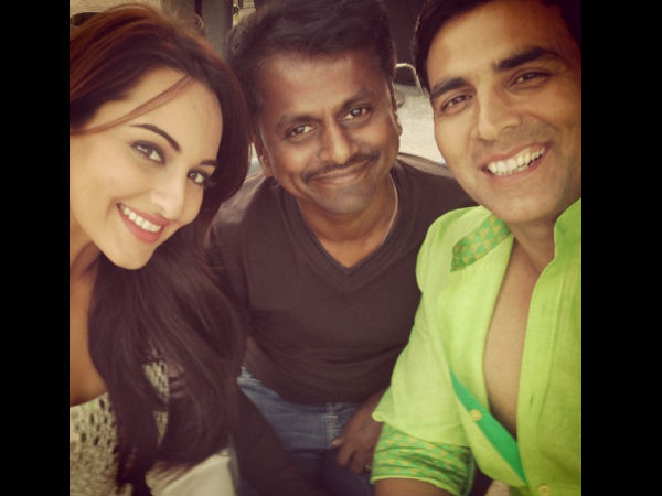 With Akshay And Sonakshi
