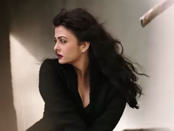 Aishwarya In Bandeya Song