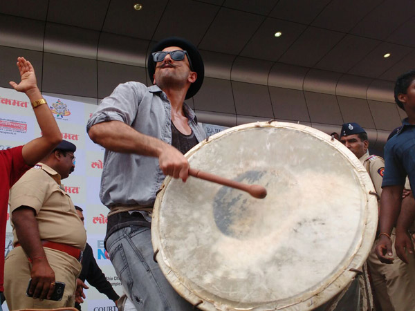 Ranveer Playing Dhol