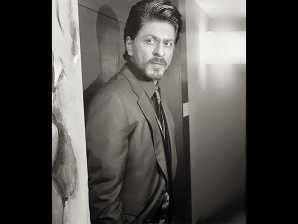 Suave Shahrukh 