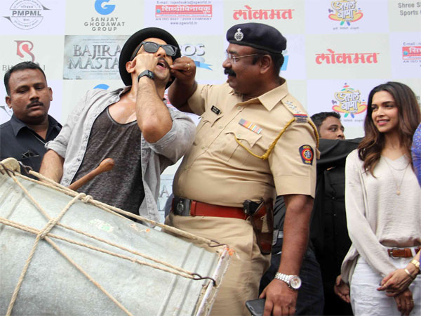 Ranveer At Visarjans