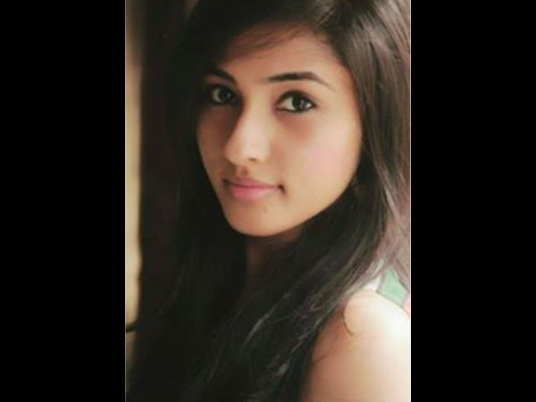 Model Ragini Chandran 