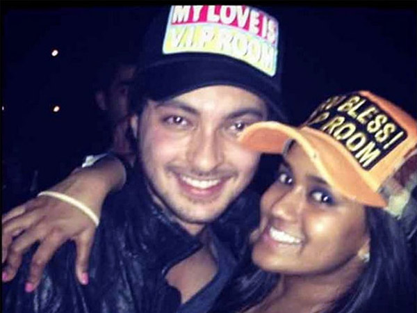 Met Through Common Friends Met Through Common Friends