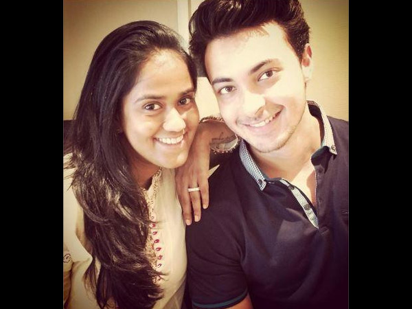 Selfie Time Selfie Time