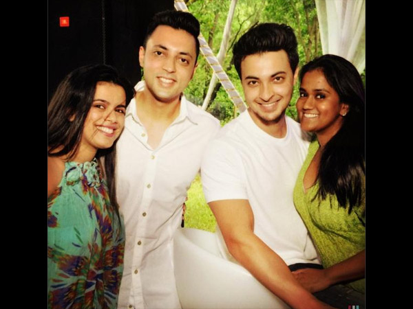 With Close Pals With Close Pals