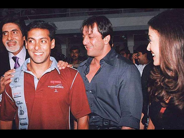 Witness One Of The Most Rare Pics