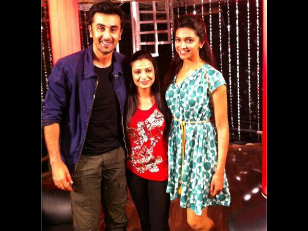 Ranbir-Deepika With Fan Ranbir-Deepika With Fan