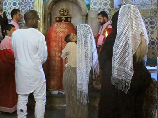 Keeping Up With The Kardashians Recap: Nori Gets Baptised, Khloe Angry, Kris Struggles