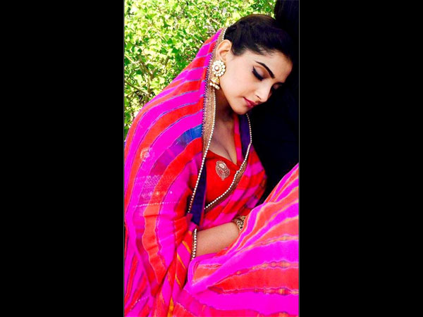 Sonam Kapoor As Rajshri Heroine