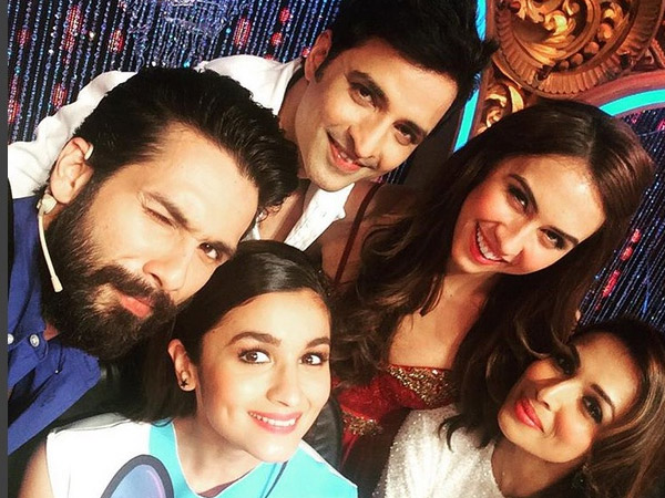 Another Selfie...Alia With Jhalak Judges Another Selfie...Alia With Jhalak Judges