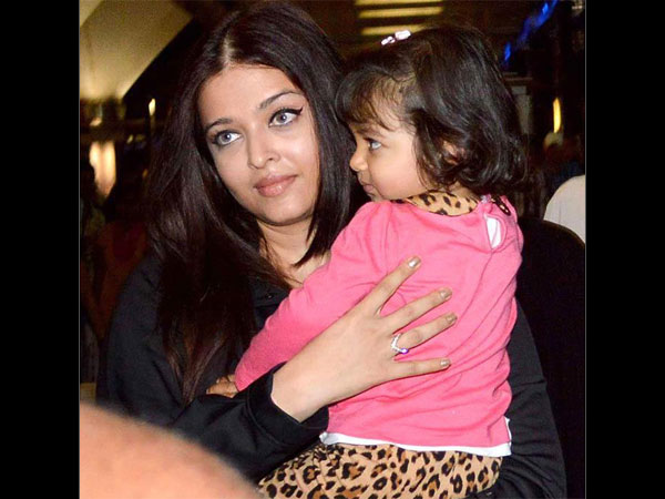 Aaradhya With Mother