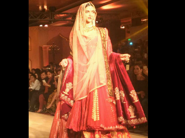 Designed By Anju Modi Designed By Anju Modi