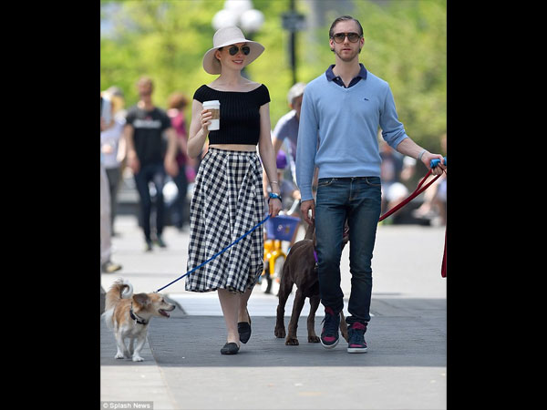 Anne Hathaway With Esmeralda And Edward 