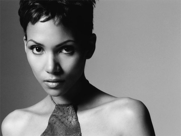  10 Hollywood Actresses over 40 and Still Reigning The Industry