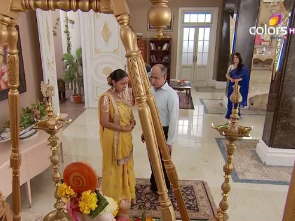 Kailash-Amba-Ishaani