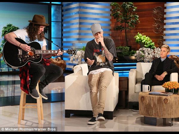 Justin Bieber On 'Ellen': Talks Bare Frontal Pics & Selena 