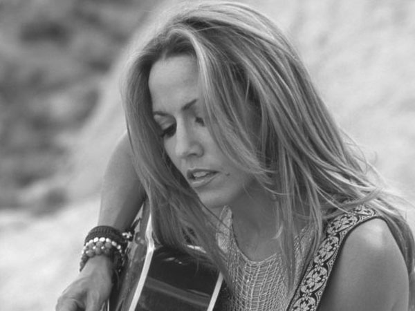 Sheryl Crow – Breast Cancer & Brain Tumor