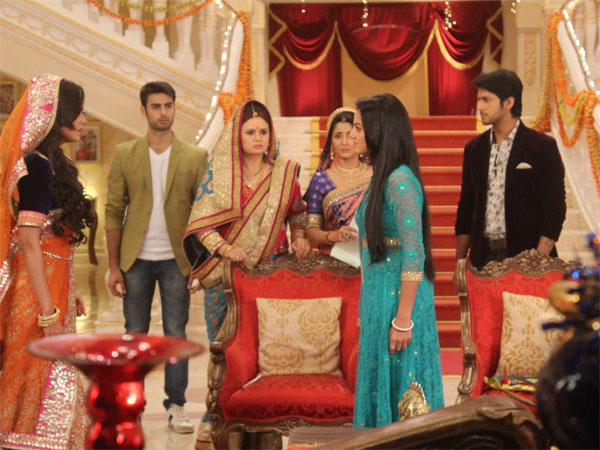 Swara-Ragini Fight Swara-Ragini Fight