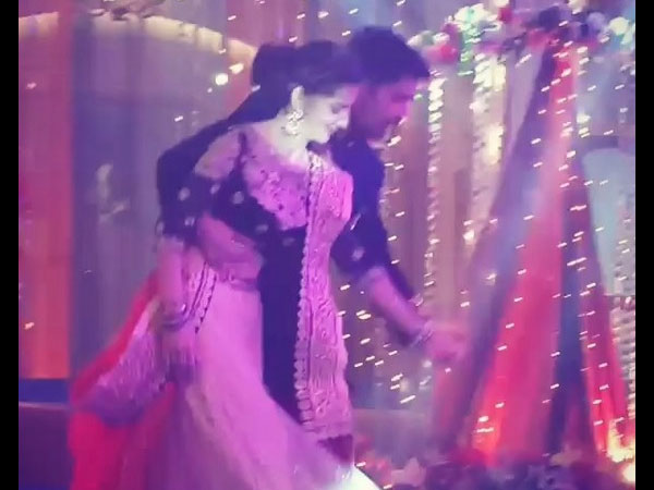 Lovey Sasan Lovey Sasan