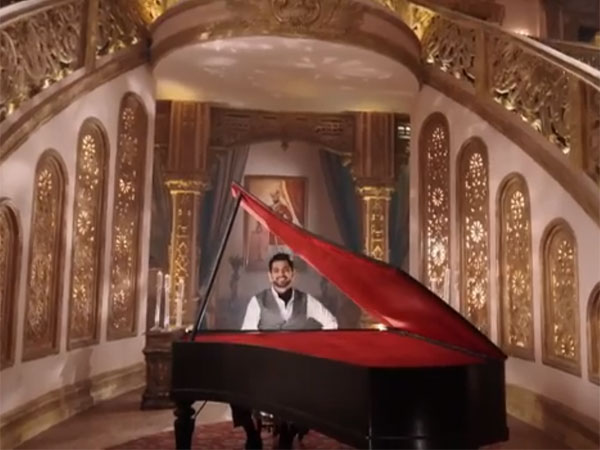 Avadesh Asks For Gayatri