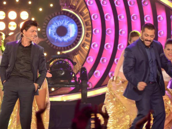 Salman-Shahrukh Khan Dance For Each Other’s Song