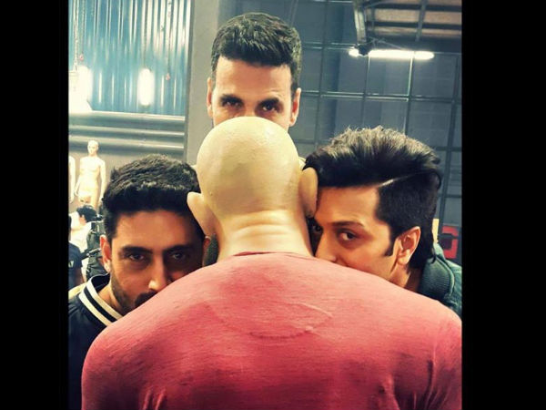 Akshay Kumar Trolls Deepika Padukone For Her Picture With Vin Diesel