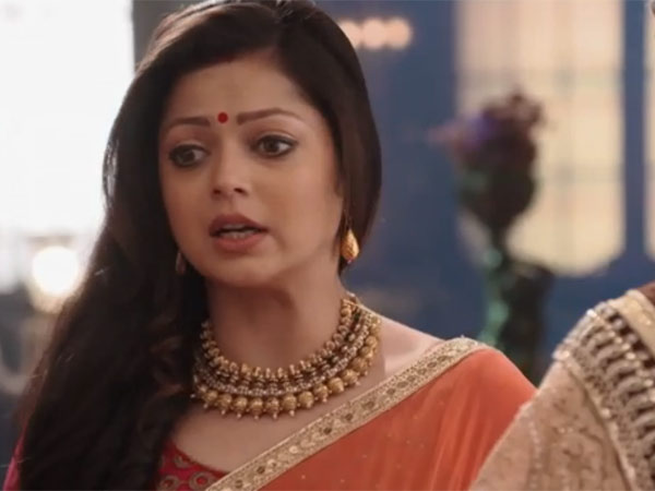 Gayatri Is Shocked