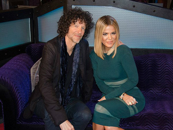  Khloe Kardashian Fires Back At Amy Schumer For Her SNL Comments & Talks Lamar Odom!