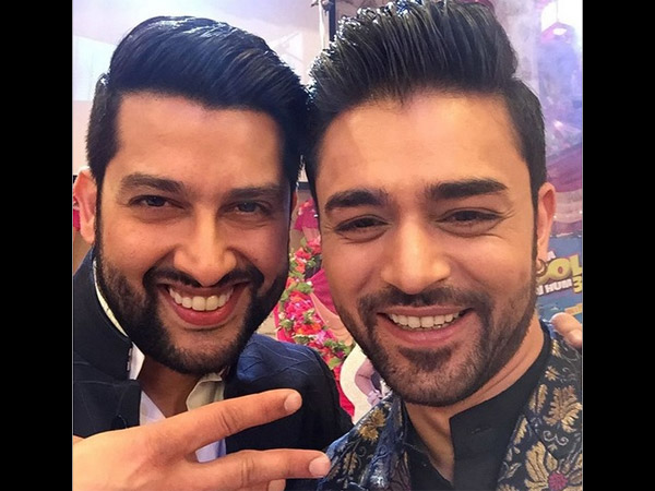 Mohit Snapped With Aftab Mohit Snapped With Aftab