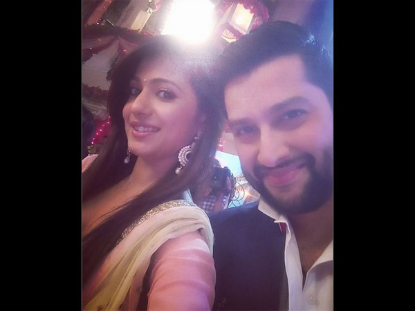 Akanksha Snapped With Aftab Akanksha Snapped With Aftab