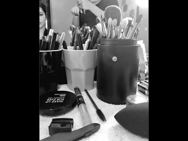 Sunny Getting Ready To Enter Bigg Boss 9 House Sunny Getting Ready To Enter Bigg Boss 9 House