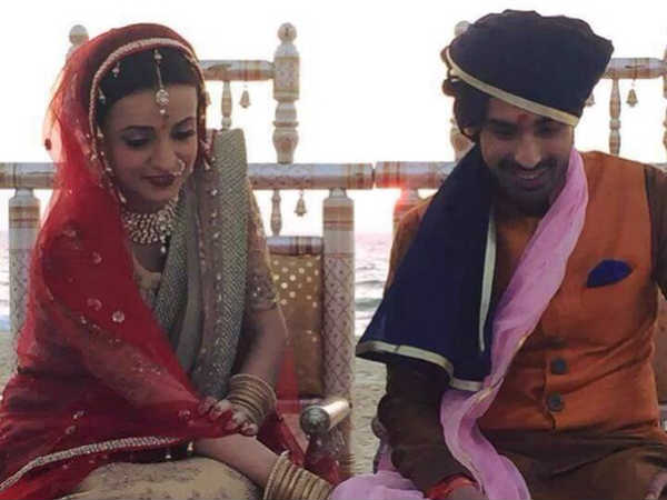 Hosna Posted This Image & Wrote On Twitter