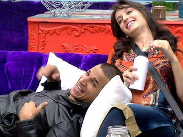 Nora-Prince Good Friends!