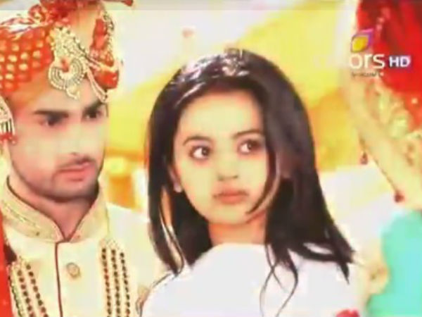 Swara Stops Marriage
