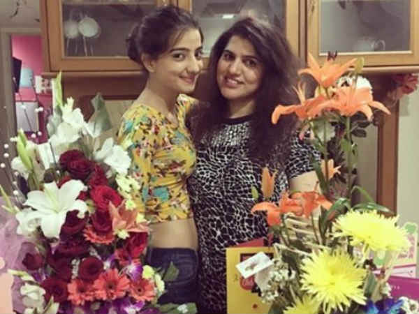 OMG! Saath Nibhana Saathiya Actress Lovey Sasan’s House Robbed! OMG! Saath Nibhana Saathiya Actress Lovey Sasan’s House Robbed!