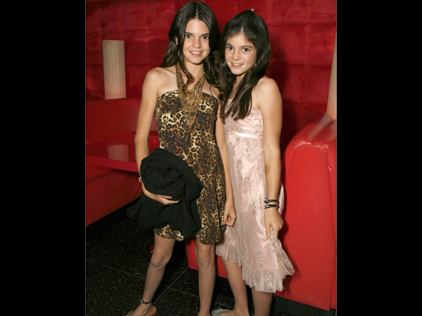 Look! The Most Adorable Pictures Of Sisters Kylie & Kendall Jenner!