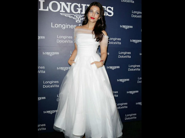 aishwarya-rai-bachchan-new-pics-from-longines-evening-party-sydney