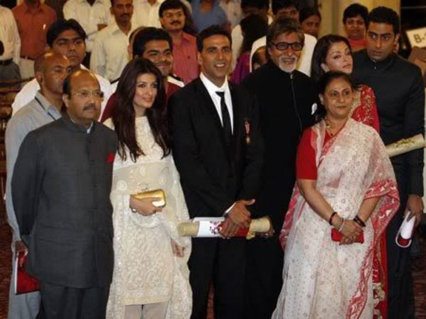Amar Singh With The Bachchans