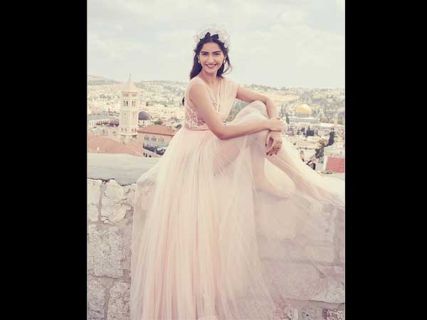 sonam-kapoor-new-photoshoot-harper-bazaar-bride-as-a-bride