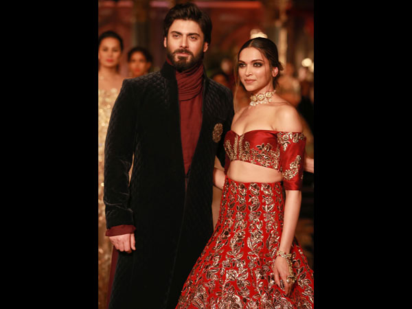 deepika-padukone-fawad-khan-pictures-from-icw-2016-indian-couture-week
