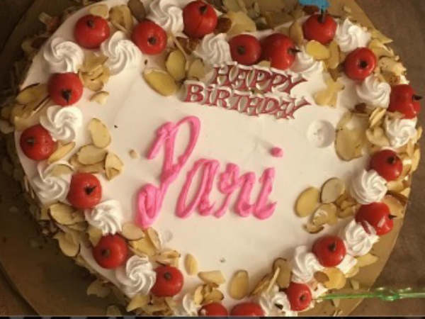 Saath Nibhana Saathiya Team Surprise Lovey Sasan Aka Paridhi! (PICS) Saath Nibhana Saathiya Team Surprise Lovey Sasan Aka Paridhi! (PICS)