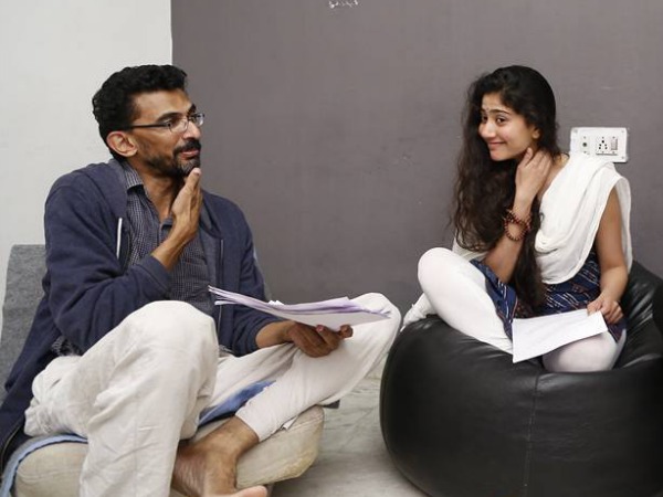 Here Goes The First Glance At Sai Pallavi & Varun Tej's Pair