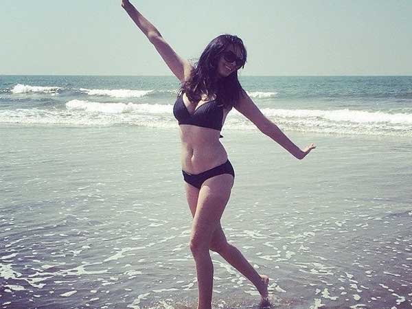 Evelyn Sharma Evelyn Sharma