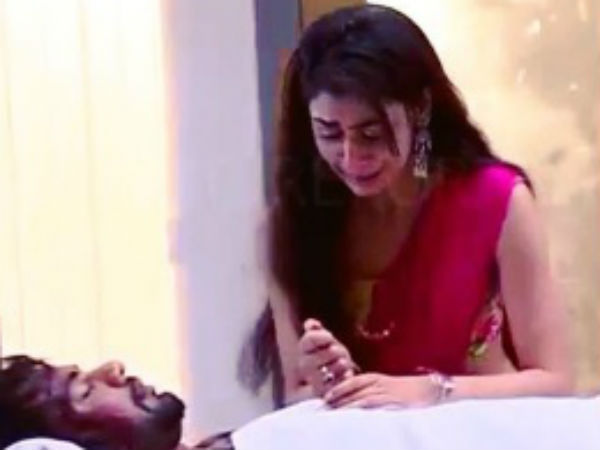 Pragya Injects The Medicine Pragya Injects The Medicine