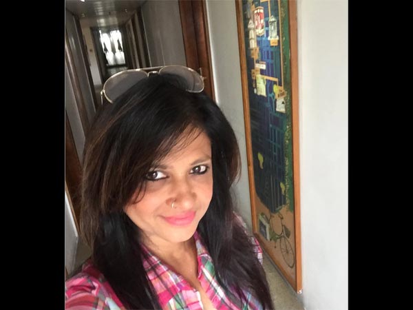 Story Through Fashion Story Through Fashion