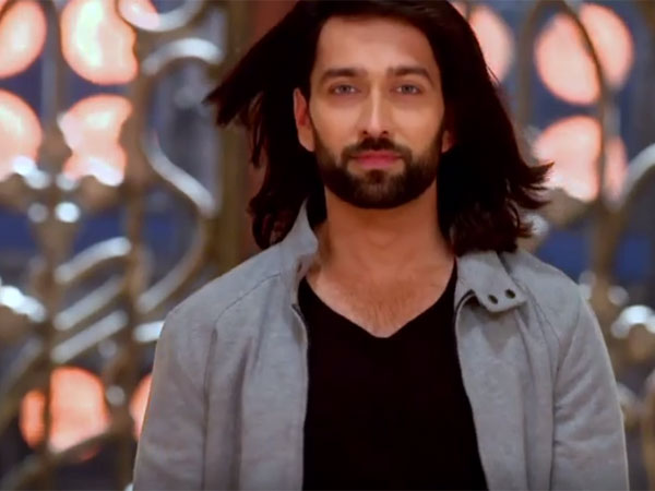 Shivaay To Spoil Roop's Plan