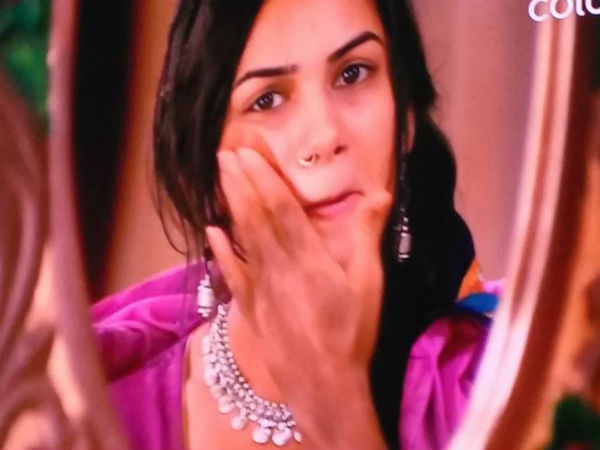 Parineeta Caught! Parineeta Caught!